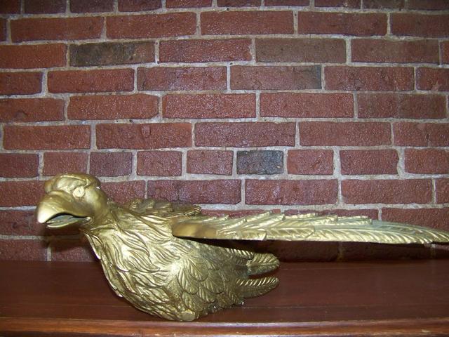 Carved Pilot House Eagle item na5408