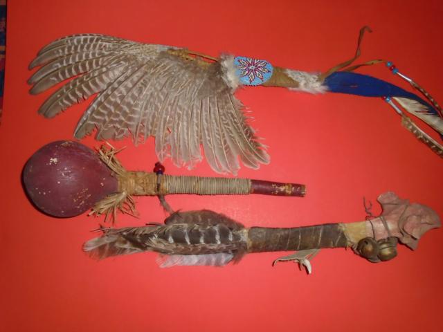 Three native american items item ai1801