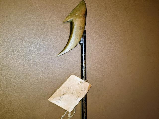 Unique Alaskan Inuit/Eskimo Darting Gun Harpoon item wh2602